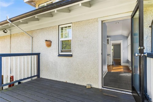 1360 Lang St, Victoria, BC 