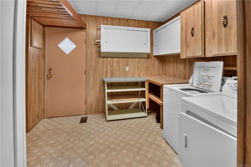 #110-6325 Metral Dr, Nanaimo, BC 