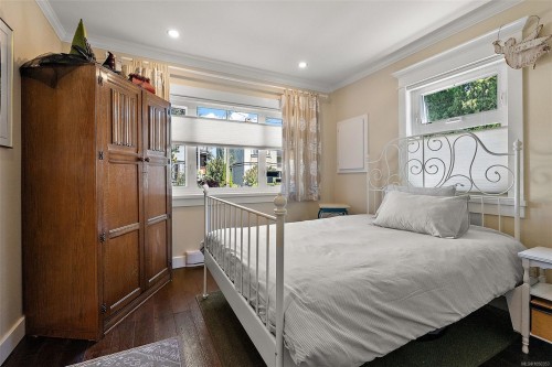 1111 Caledonia Ave, Victoria, BC 