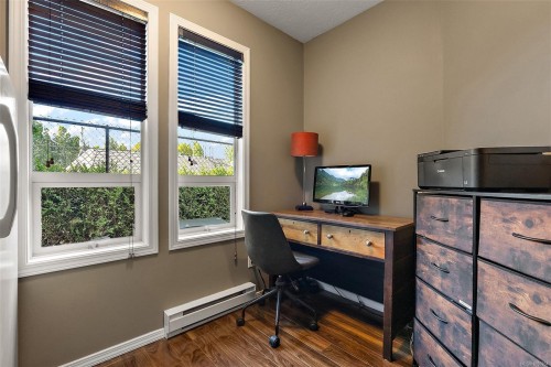 1109 Caledonia Ave, Victoria, BC 