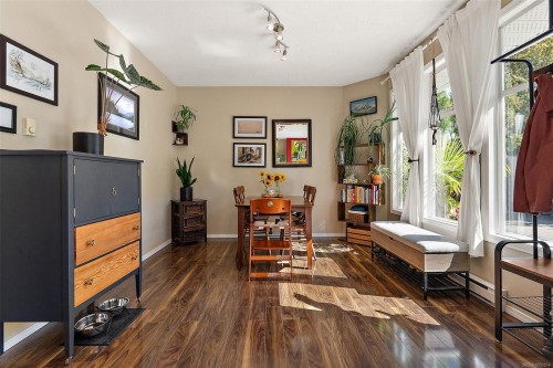 1109 Caledonia Ave, Victoria, BC 