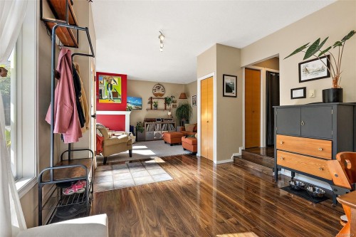 1109 Caledonia Ave, Victoria, BC 