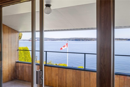 3809 Gardner Rd West, Saltair, BC 