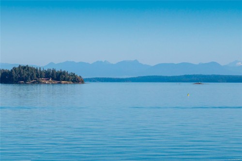 3809 Gardner Rd West, Saltair, BC 