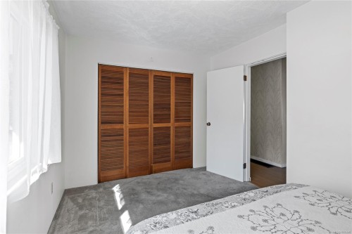 3809 Gardner Rd West, Saltair, BC 