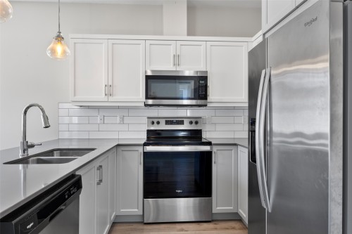 175-200 Grand Boulevard, Kamloops, BC 