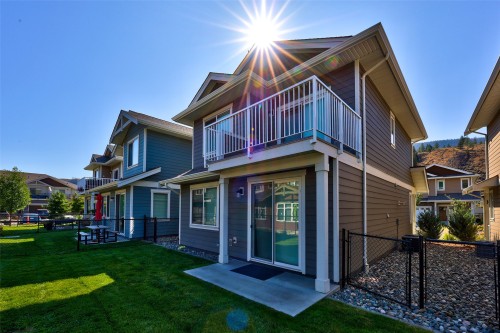 175-200 Grand Boulevard, Kamloops, BC 