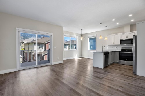 175-200 Grand Boulevard, Kamloops, BC 