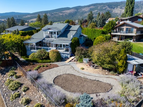 3219 Sagebrush Court  West Kelowna, BC V4T 2G6