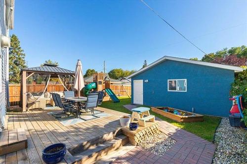 80 Braemar Ave, Winnipeg, MB 
