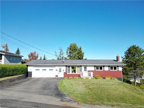612 Davis St, Grand Falls, NB 