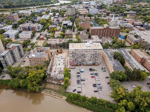 511-71 Roslyn Rd, Winnipeg, MB 