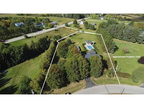 12 Meredith Dr, Sussex Corner, NB 