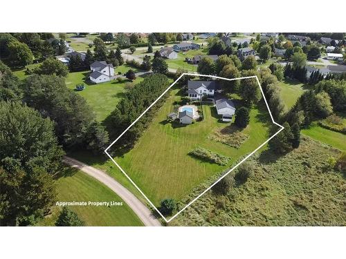 12 Meredith Dr, Sussex Corner, NB 