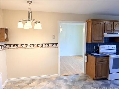 12 Meredith Dr, Sussex Corner, NB 