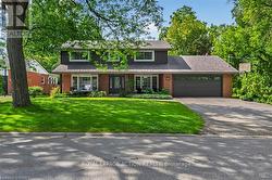 42 ROBINSON AVENUE Brantford, ON N3S 6X5