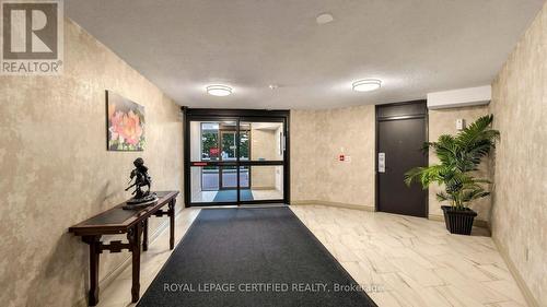 802 - 3650 Kaneff Crescent, Mississauga, ON 