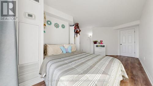 802 - 3650 Kaneff Crescent, Mississauga, ON 