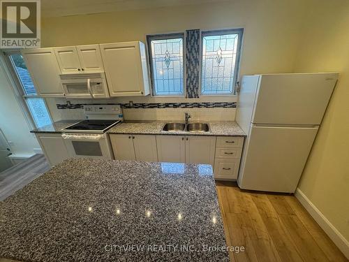 390 George Street, Sarnia, ON 