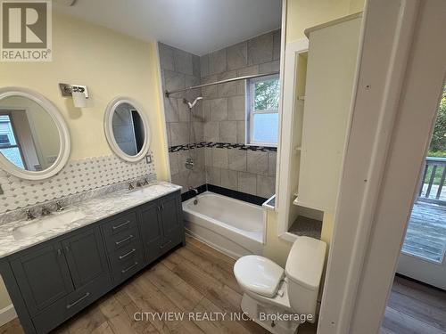 390 George Street, Sarnia, ON 