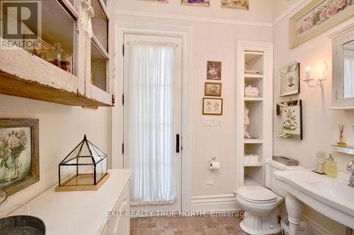 3021 Sandy Bend, Springwater, ON 