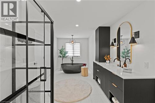 55 Swan Avenue, Fonthill, ON 