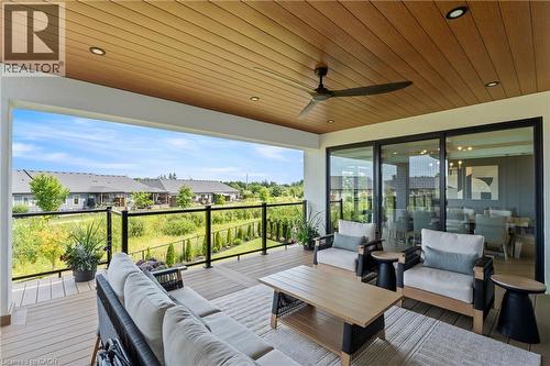 55 Swan Avenue, Fonthill, ON 