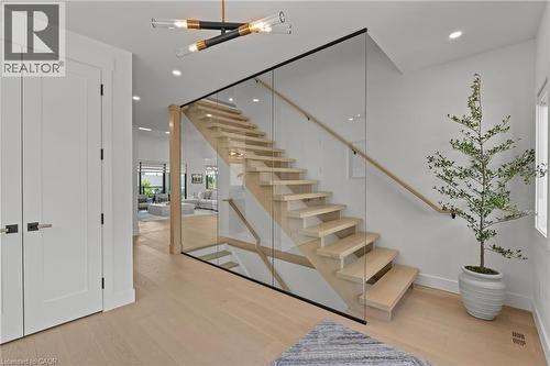 55 Swan Avenue, Fonthill, ON 