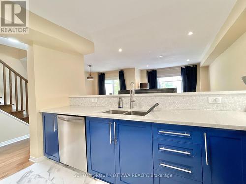18 - 123 Corinth Private, Ottawa, ON 