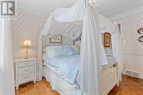 1348 Turner Crescent, Ottawa, ON 