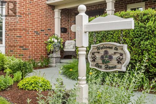 1348 Turner Crescent, Ottawa, ON 