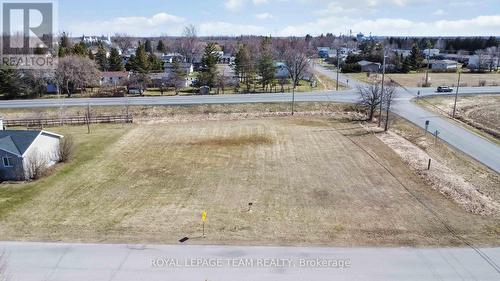 1 Lori Lane, North Dundas, ON 