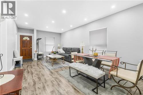 104 Mary Street, Brantford, ON 