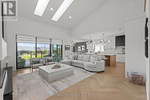 55 Swan Avenue, Pelham (Fonthill), ON 