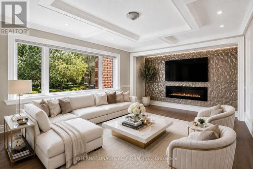 3 Taunus Court, Clarington, ON 
