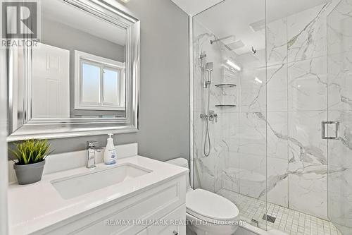 13 Toby Court, East Gwillimbury, ON 
