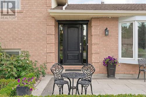 13 Toby Court, East Gwillimbury, ON 