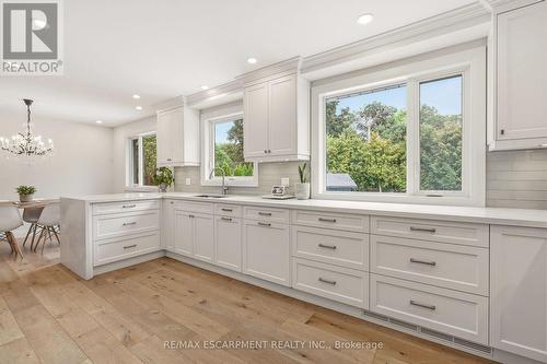 3368 Guildwood Drive, Burlington, ON 