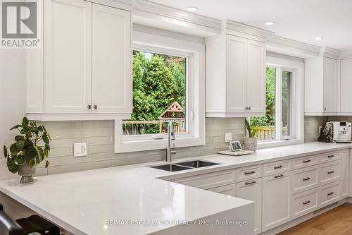 3368 Guildwood Drive, Burlington, ON 