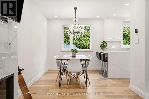 3368 Guildwood Drive, Burlington, ON 