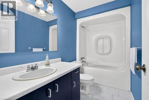 2 Royalwood Court Unit# 20, Stoney Creek, ON 
