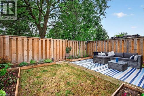 2 Royalwood Court Unit# 20, Stoney Creek, ON 