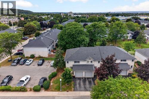 2 Royalwood Court Unit# 20, Stoney Creek, ON 