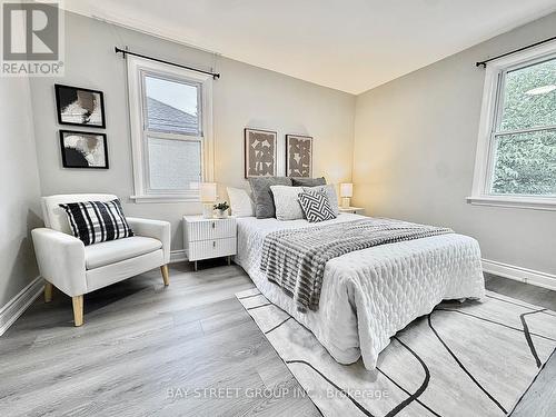 351 East 27Th Street, Hamilton, ON 