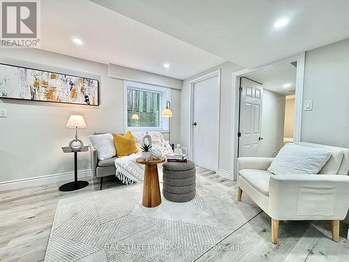 351 East 27Th Street, Hamilton, ON 
