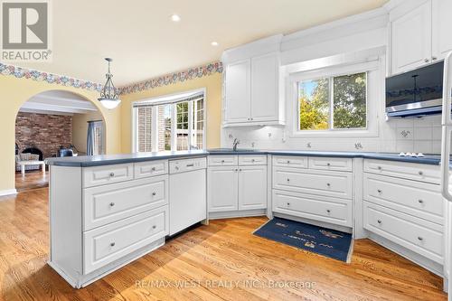 1758 Rhodes Crescent, Ottawa, ON 