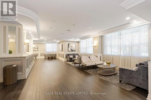 505 - 10 Old York Mills Road, Toronto, ON 