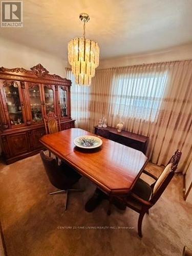 382 Roxton Road, Toronto, ON 
