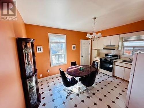 382 Roxton Road, Toronto, ON 