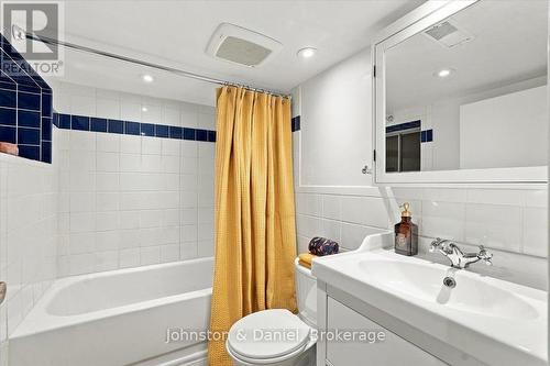 118 Merrill Avenue E, Toronto, ON 